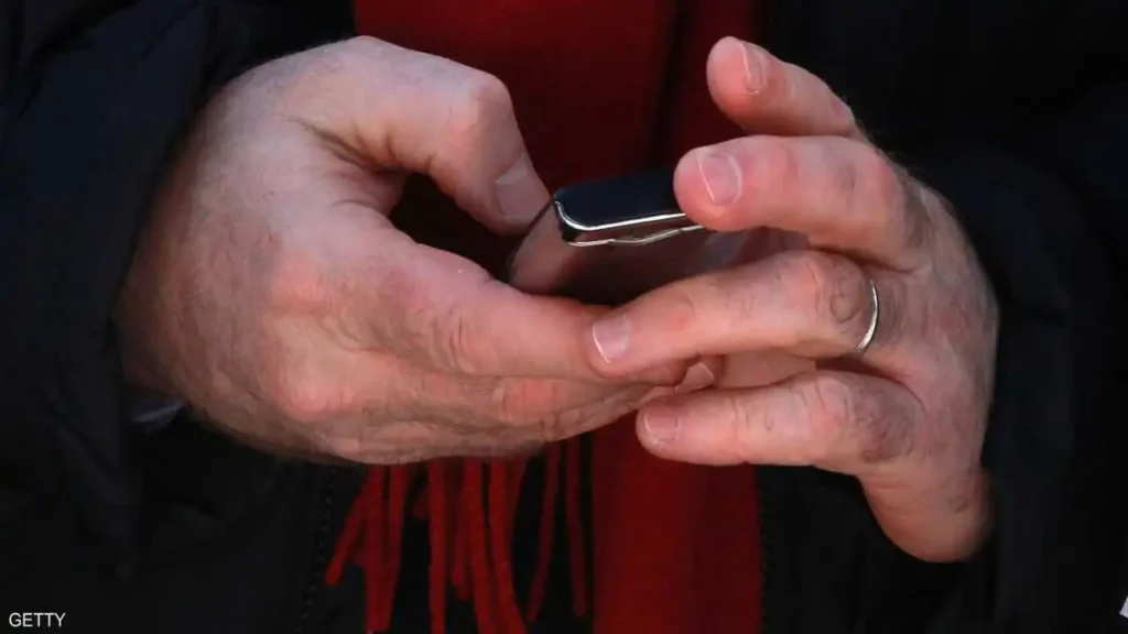 مقترح برلماني جديد.. مصر تقترب من فرض ضوابط استخدام الأطفال للهواتف المحمولة